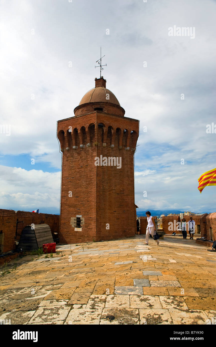 La tour sur le toit de la la 14e siècle Le Castillet, Perpignan Banque D'Images