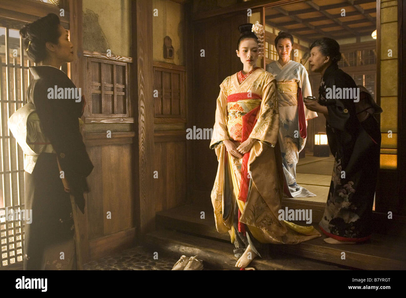 Mémoires d'une geisha Mémoires d'une Geisha Année : 2005 USA Kaori Momoi, Ziyi Zhang, Kotoko Kawamura Réalisateur : Rob Marshall Banque D'Images