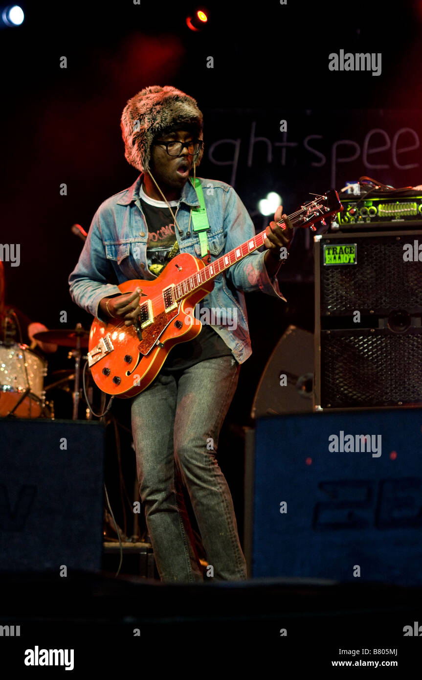 Lightspeed Champion (alias Devonte Hynes) joue sur la scène au Reading Festival 2008 Banque D'Images