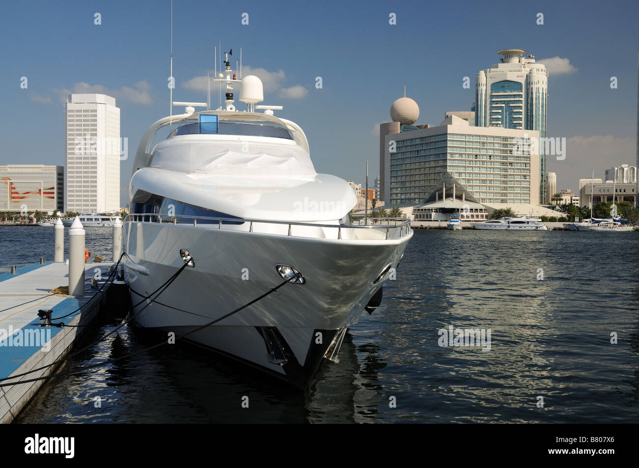 Yacht de luxe à Dubaï Creek Banque D'Images