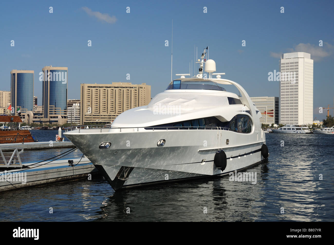 Yacht de luxe à Dubaï Creek Banque D'Images