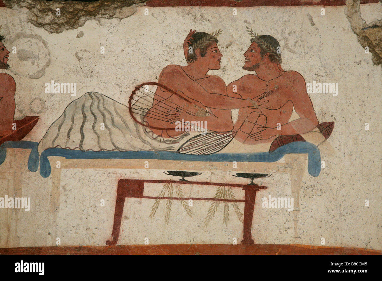 Colloque antique. À partir de la fresque de la Tombe du Plongeur dans le musée archéologique de Paestum, Italie. Banque D'Images