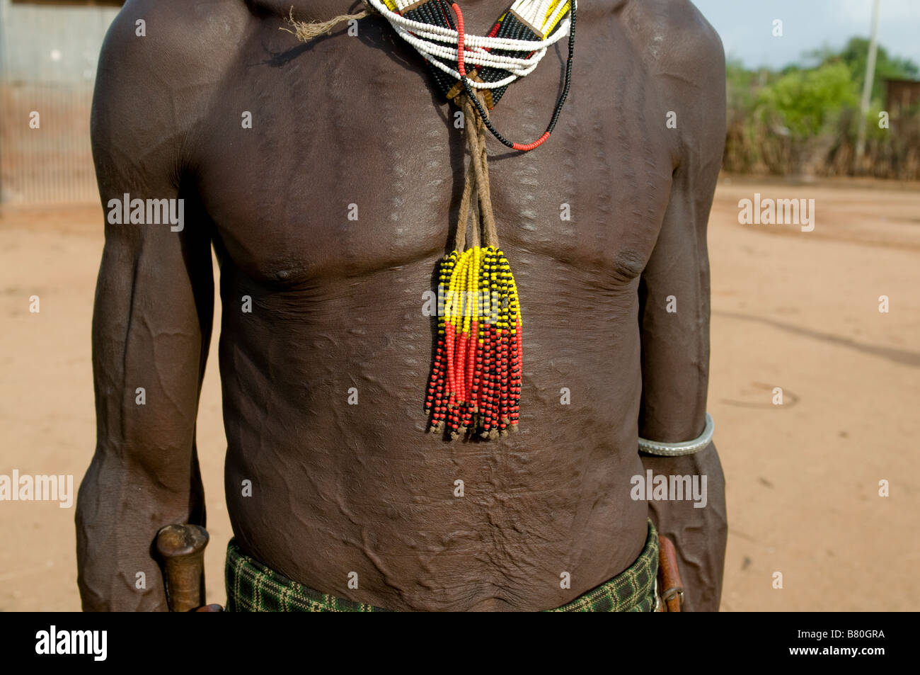 Très maigre avec Omovalley Afrique Éthiopie foulards rempli Banque D'Images