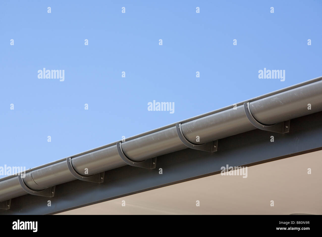 Gouttière de toit Banque D'Images