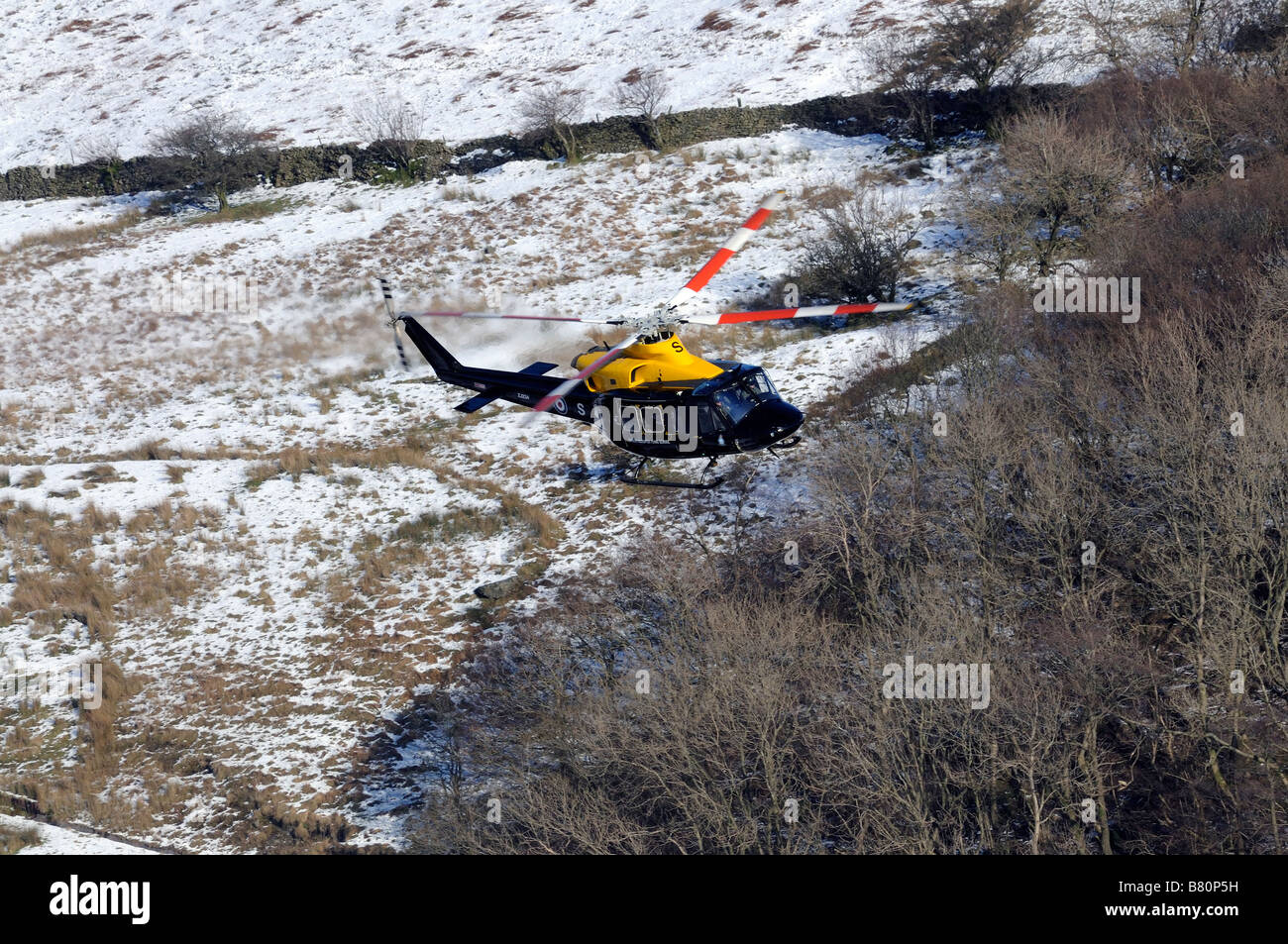 Hélicoptère de la RAF sur un exercice de vol à basse altitude Banque D'Images