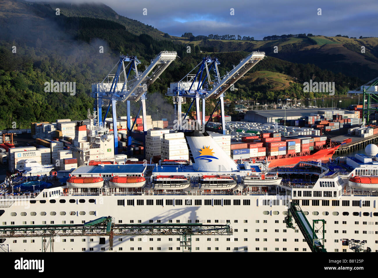 Close up life sur bateaux de croisière Pacific Sun.Port Chalmers, le port d'Otago, Dunedin, Nouvelle-Zélande, île du Sud Banque D'Images