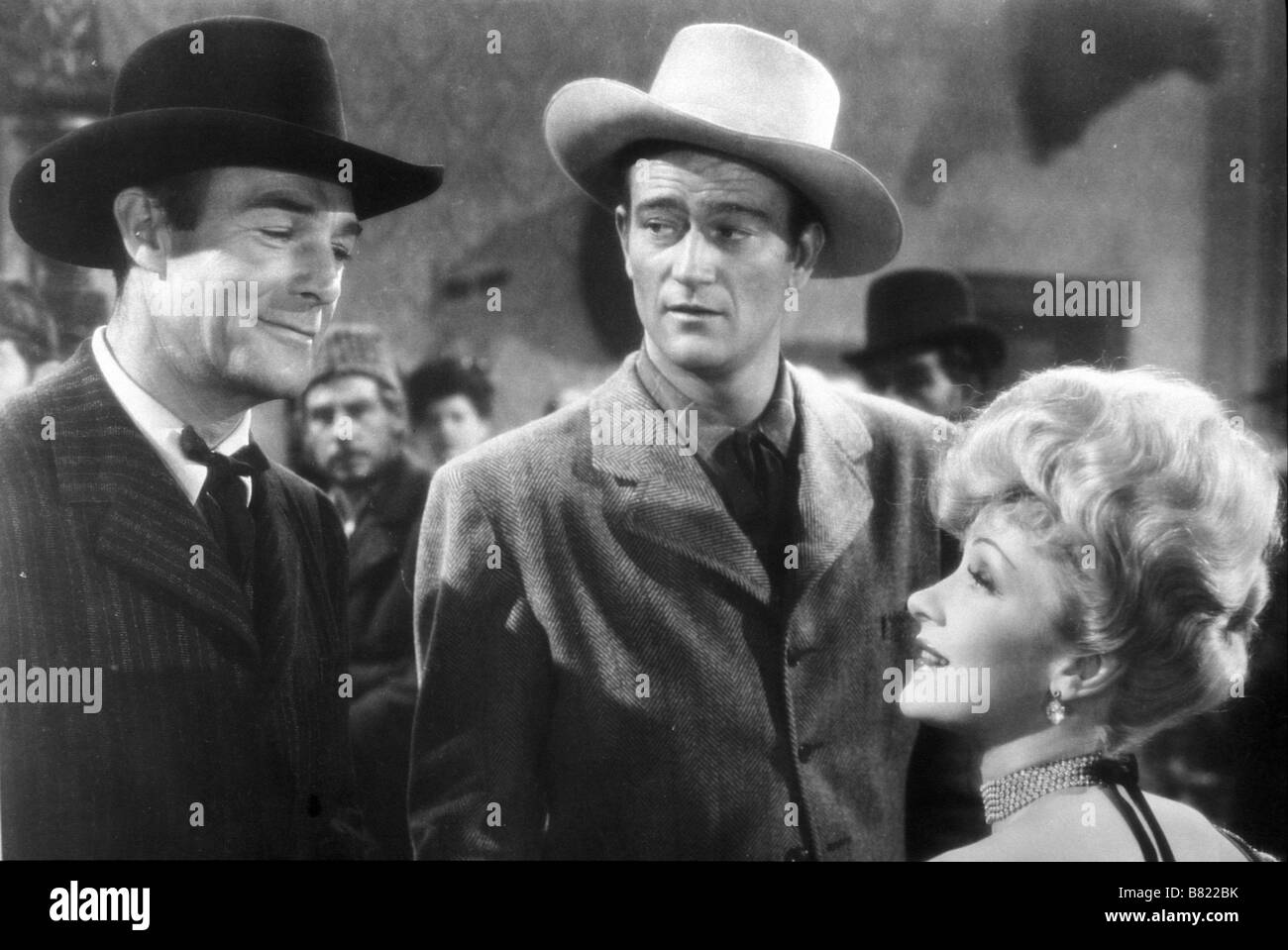 Les déporteurs Année : 1942 USA Réalisateur : Ray Enright Marlene Dietrich, Randolph Scott, John Wayne Banque D'Images