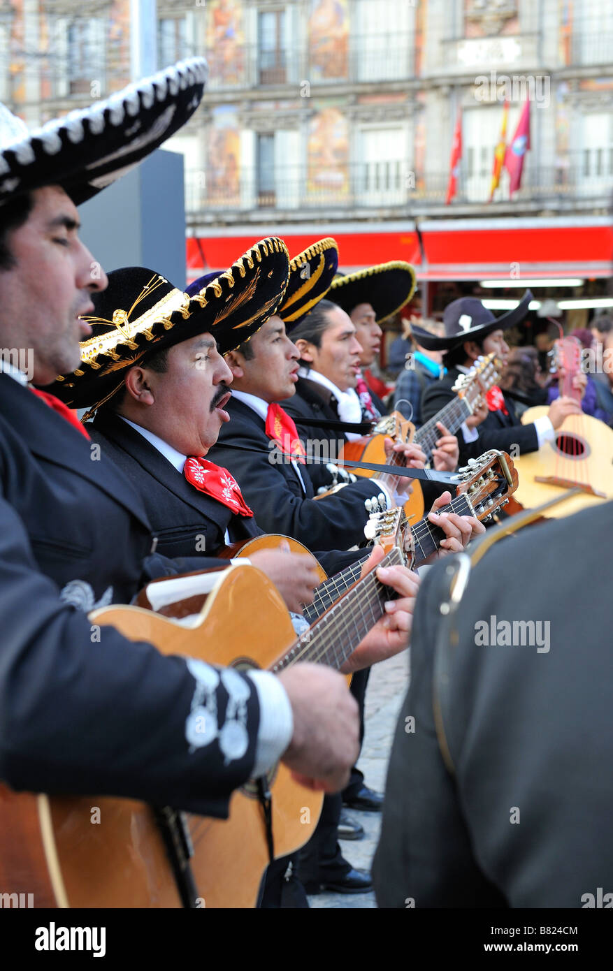 L'Espagnol des musiciens de rue Photo Stock - Alamy