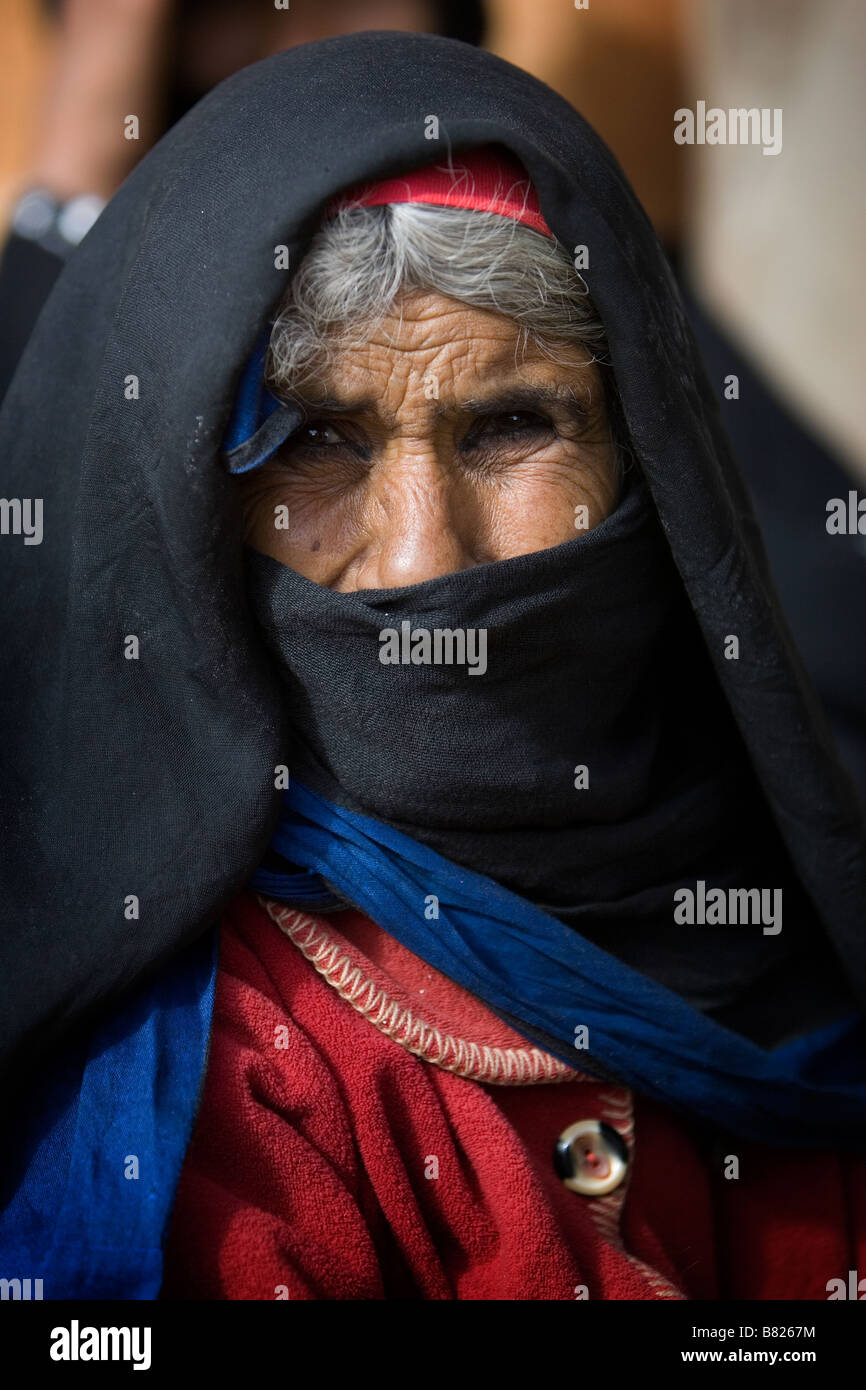 Portrait d'une femme bédouine, Dahab, Egypte Banque D'Images