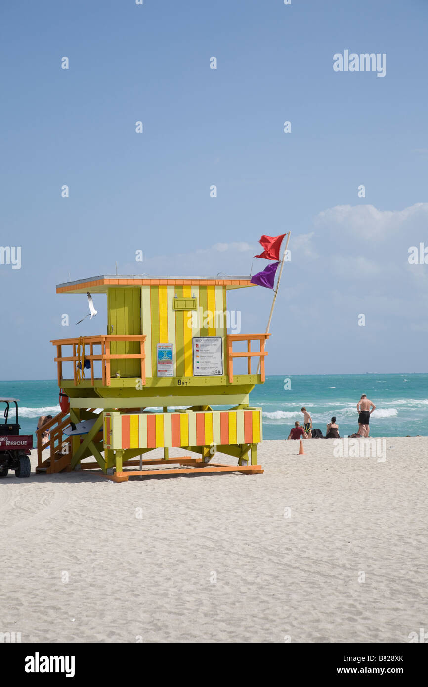 Beach Rescue Hut on South Beach Miami Florida USA Banque D'Images