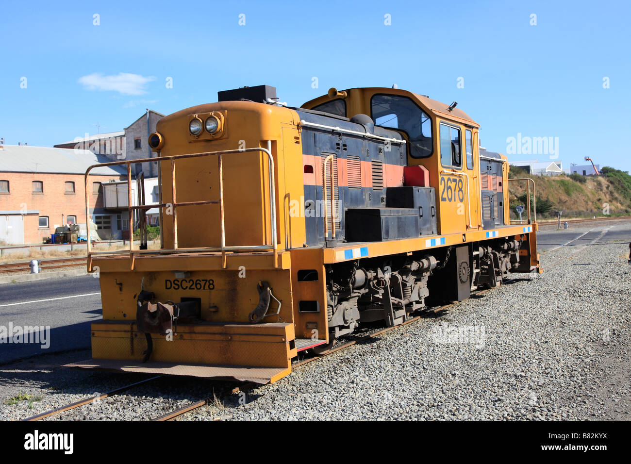 Locomotive diesel-électrique de la locomotive sur la voie de chemin de fer,Timaru,Canterbury,Île du Sud, Nouvelle-Zélande Banque D'Images