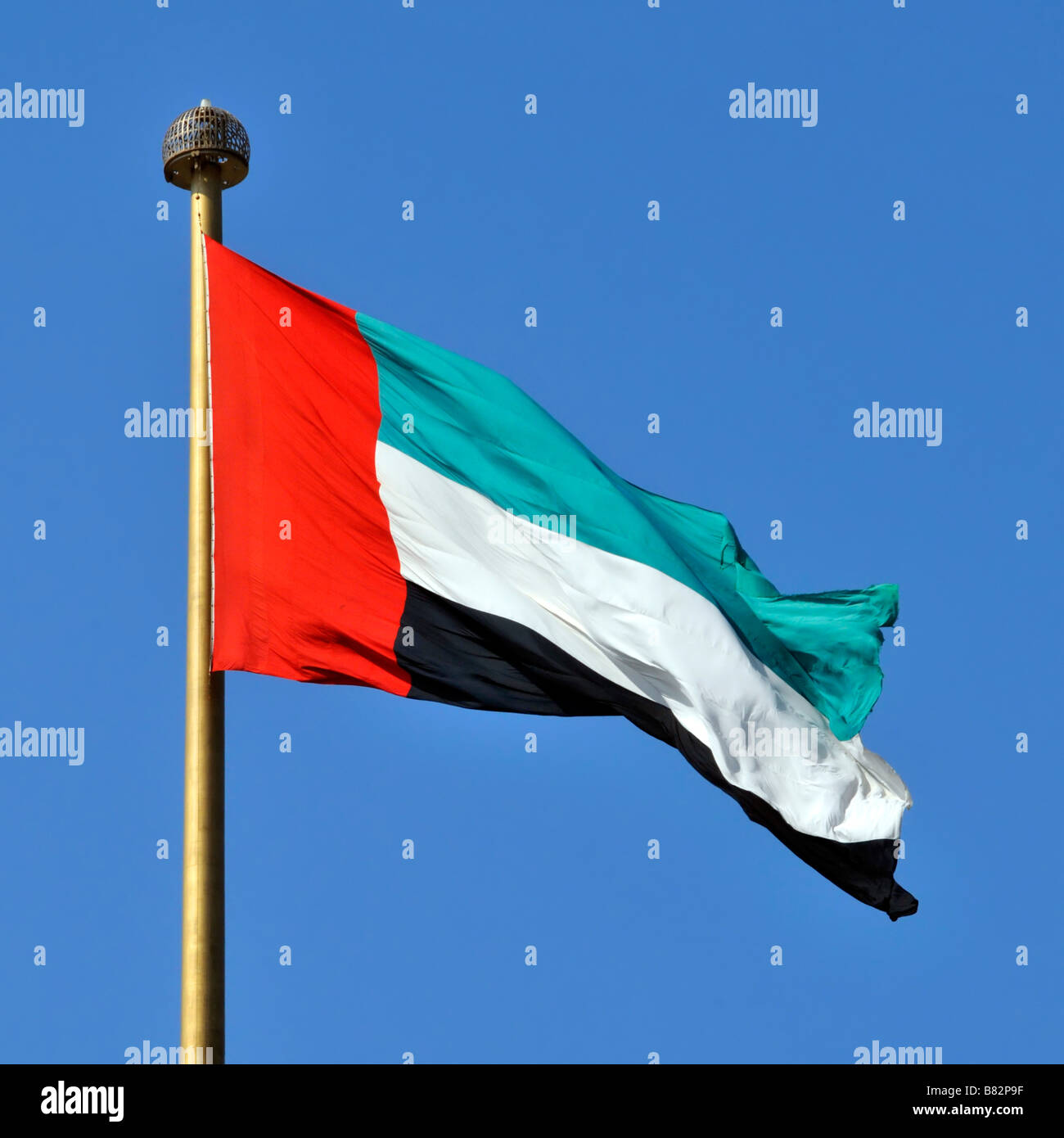 Dubai Emirats Arabes Unis drapeau à Jumeirah sur l'emplacement de la signature et de la formation des ÉMIRATS ARABES UNIS Banque D'Images