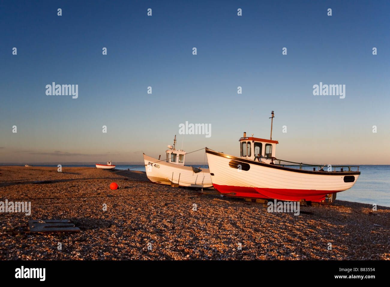 Bateaux de pêche sur la plage de dormeur Banque D'Images