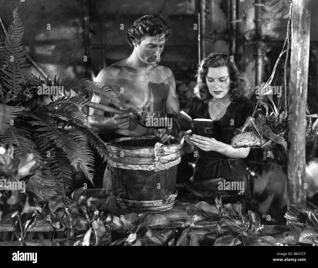 Tarzan's Magic Fountain Année : 1949 USA Réalisateur : Lee Sholem Lex Barker, Brenda Joyce Banque D'Images