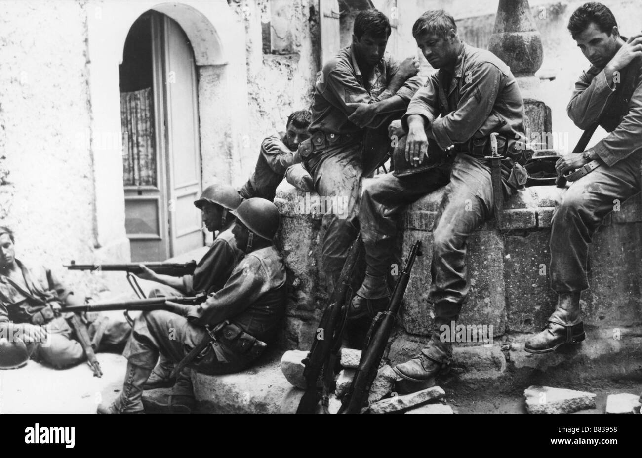 Les vainqueurs Année : 1963 UK : Carl Foreman George Peppard Banque D'Images