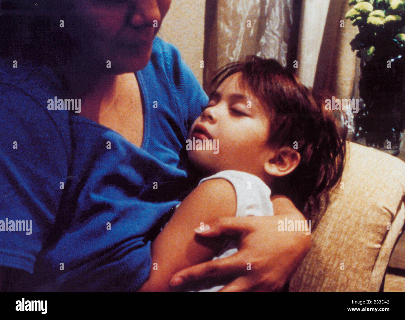 John John Foster Child (2007) Philippines Cherry Pie Picache, Kier Segundo  Directeur : Brillante Mendoza Photo Stock - Alamy