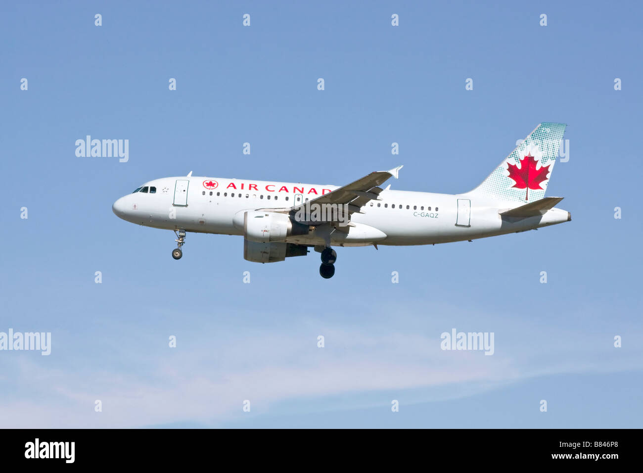 Un Airbus A319 d'Air Canada en approche finale Banque D'Images Un Airbus A319 d'Air Canada en approche finale Banque D'Images