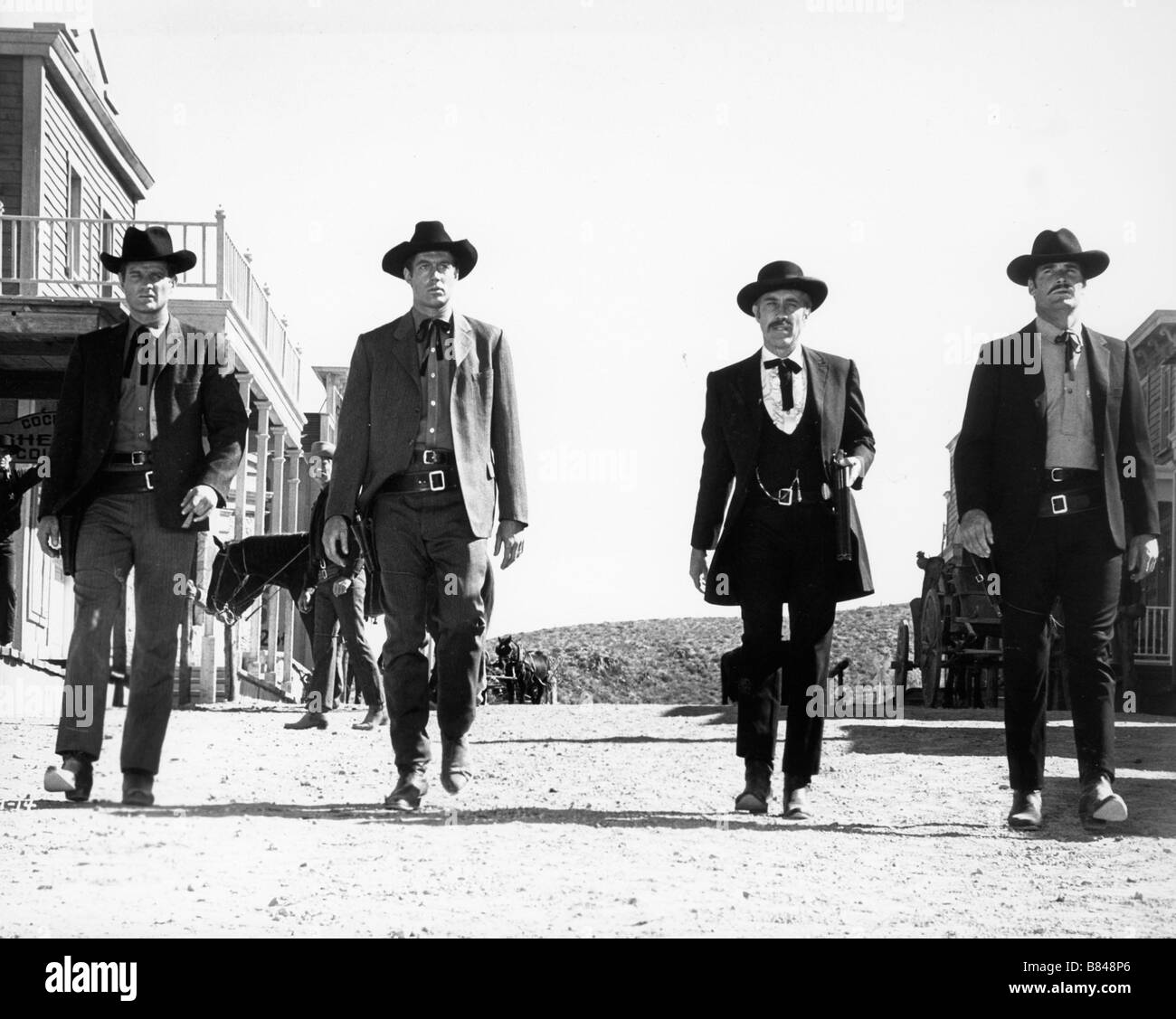 Sept secondes en enfer Heure de l'arme Année : 1967 - usa Jason Robards, James Garner, Sam Melville, Frank Converse : Directeur : John Sturges Banque D'Images