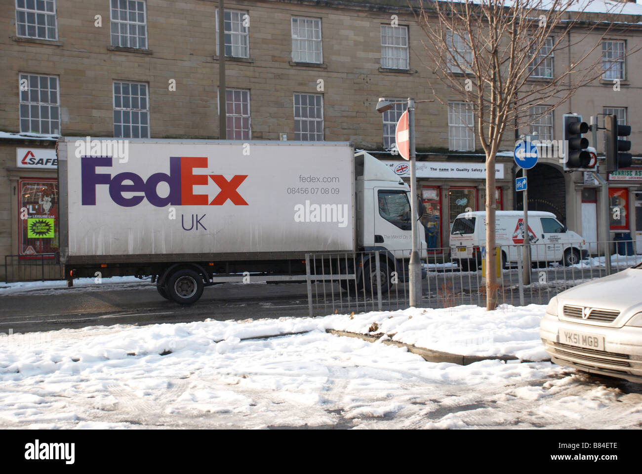 Camion de livraison FedEx Banque D'Images