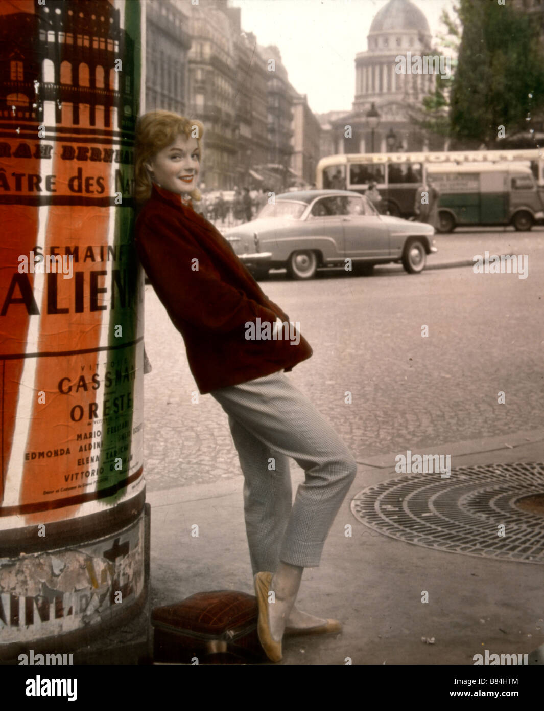 Année : 1957 Monpti - Allemagne de l'Ouest Romy Schneider Réalisateur : Helmut Käutner Banque D'Images