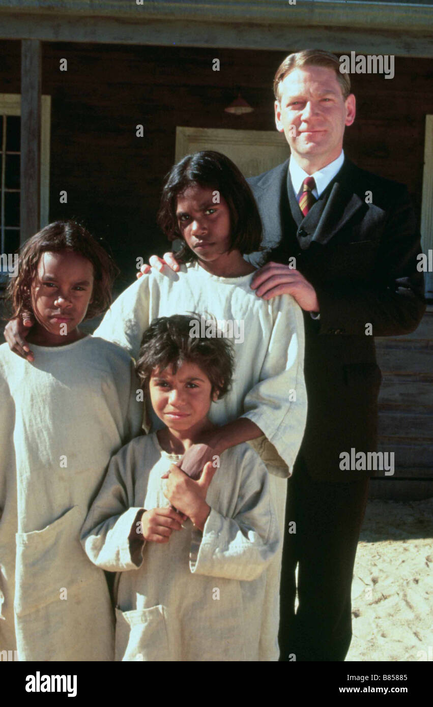 La preuve de lapin de l'année de clôture : 2002 Réalisateur : Philllip Noyce Laura Monaghan, Tianna Sansbury, Everlyn Sampi, Kenneth Branagh Banque D'Images