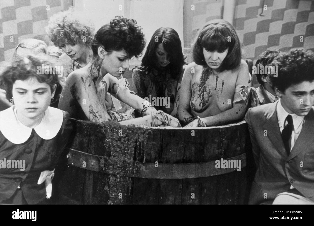 Salo o le 120 giornate di sodoma Banque d'images noir et blanc - Alamy