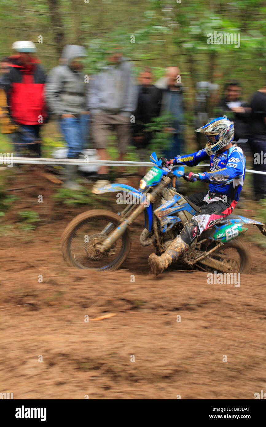 Concurrent dans l'Enduro FIM World Championship. Banque D'Images