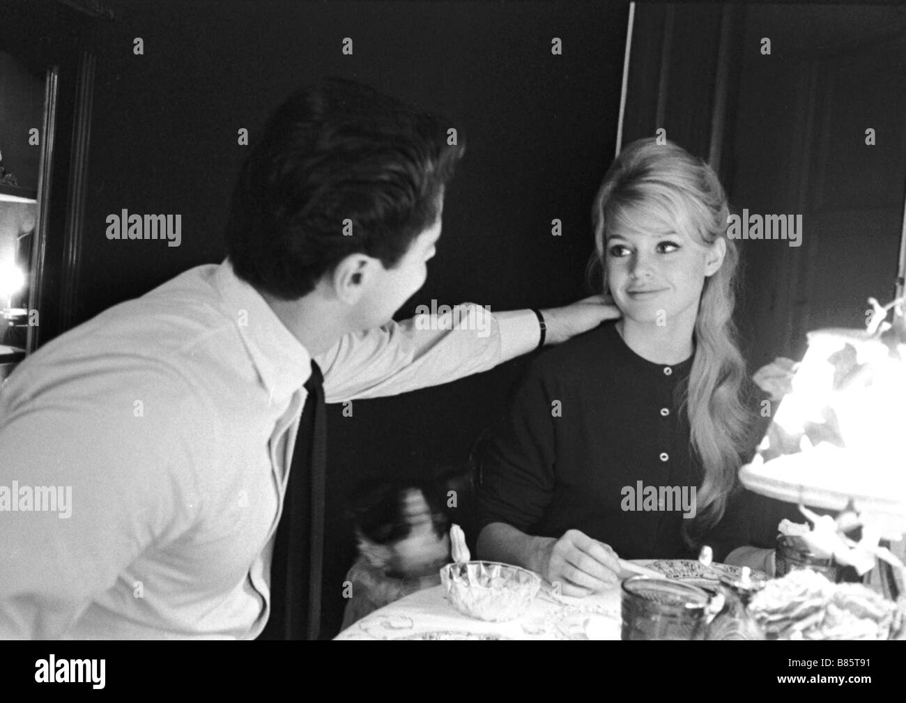 Brigitte bardot actress 1958 Banque d'images noir et blanc - Alamy