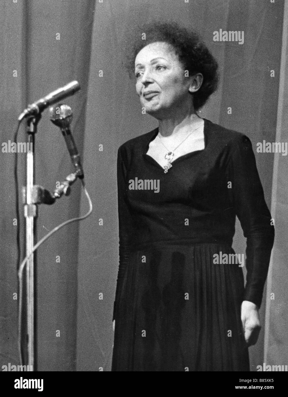 Piaf À Paris, Le 29 Décembre 1960 Banque D'Images