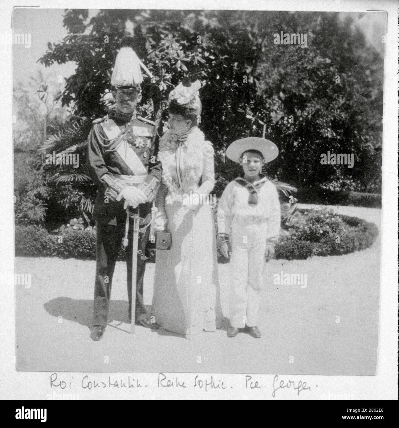 Le roi Constantin de Grèce de son épouse la reine Sophie et leur fils Prince George Banque D'Images