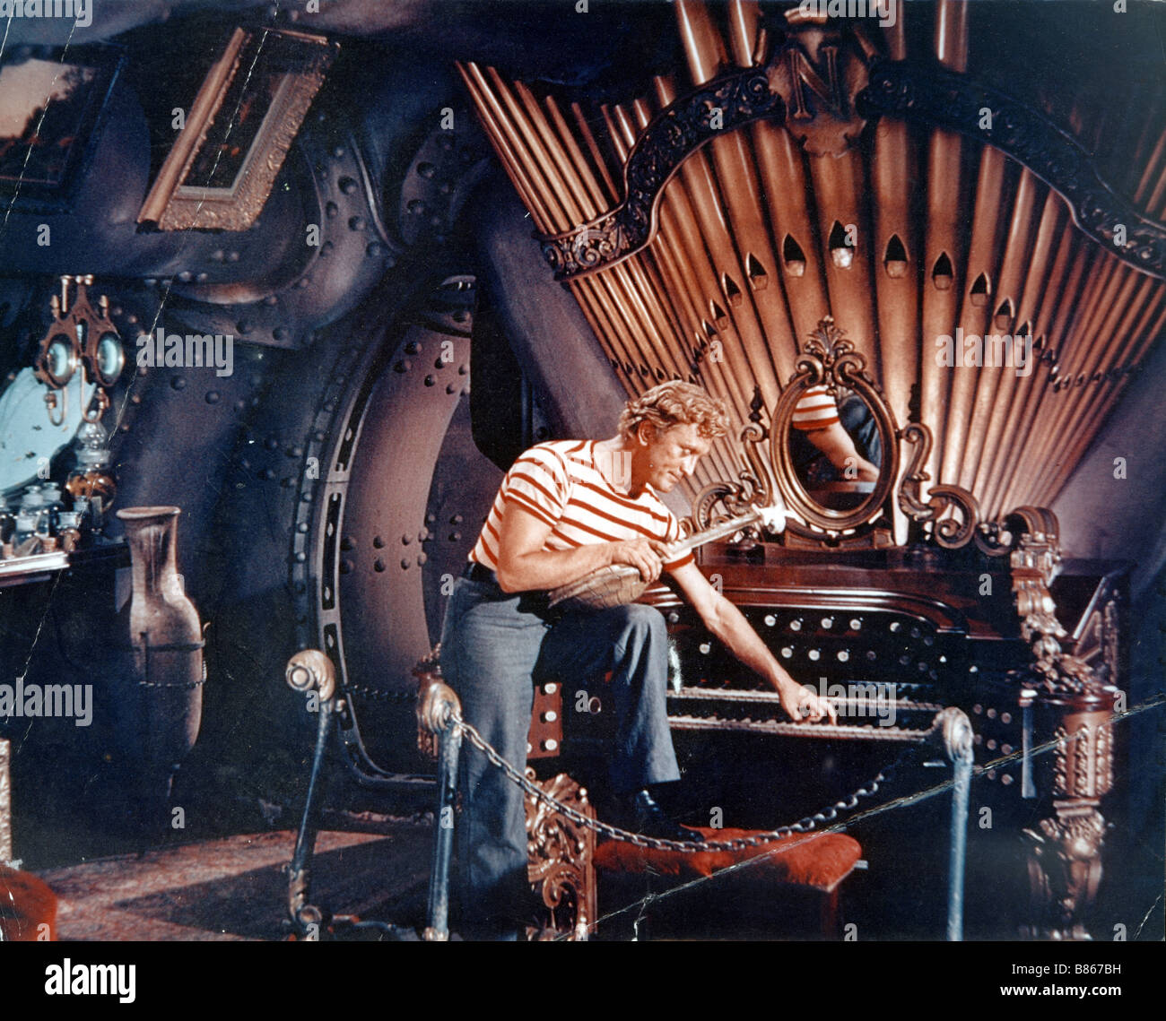 20000 lieues sous la mer Année : 1954 - USA Kirk Douglas Réalisateur : Richard Fleischer Banque D'Images