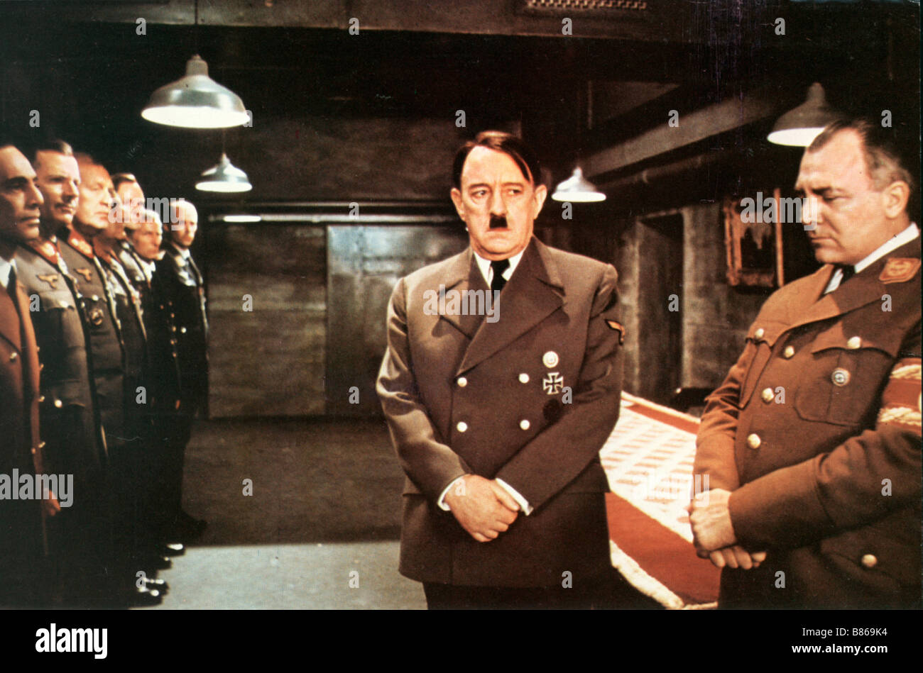 Les dix derniers jours d'Hitler Hitler : les dix derniers jours / les 10 derniers jours d'Hitler Année : 1973 - Italie Royaume-Uni Réalisateur : Alec Guinness Ennio De Concini Banque D'Images