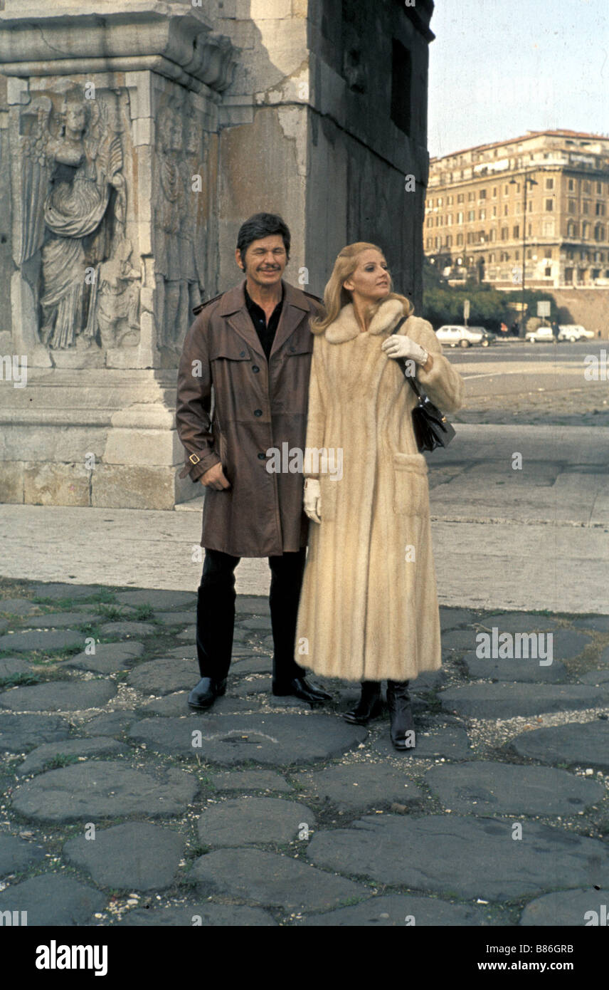 Charles Bronson Charles Bronson Charles Bronson, Jill Ireland fils épouse à Rome en 1972 Banque D'Images