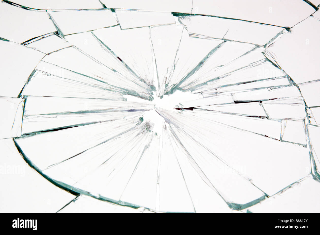 Point d'impact sur un panneau de verre Banque D'Images