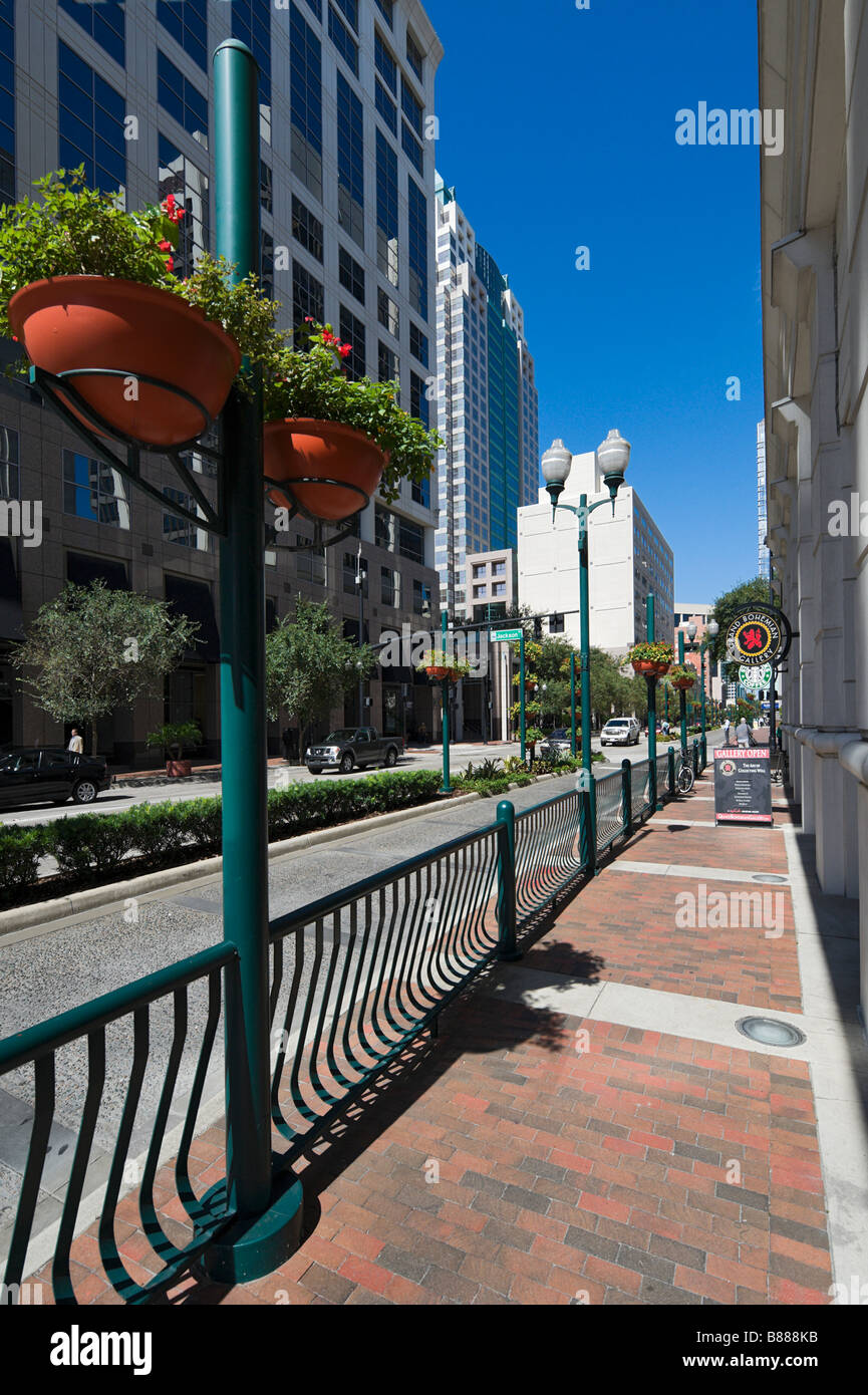 Orange Avenue dans le quartier des affaires, le centre-ville d'Orlando, Floride, USA Banque D'Images