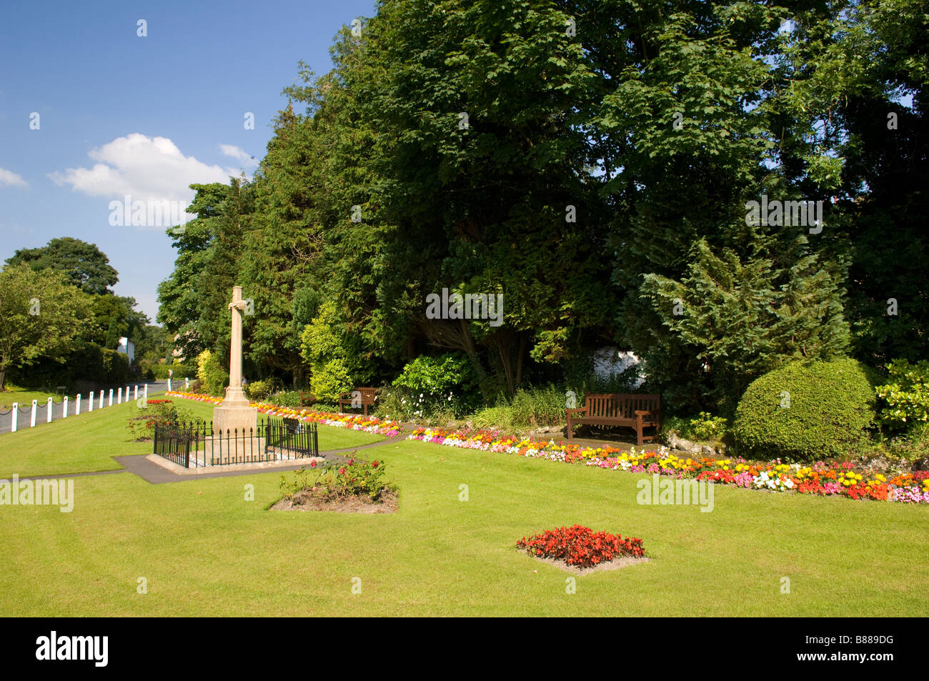 War Memorial Garden à Bolton par Bowland qui est dans la vallée de Ribble de Lancashire England Banque D'Images