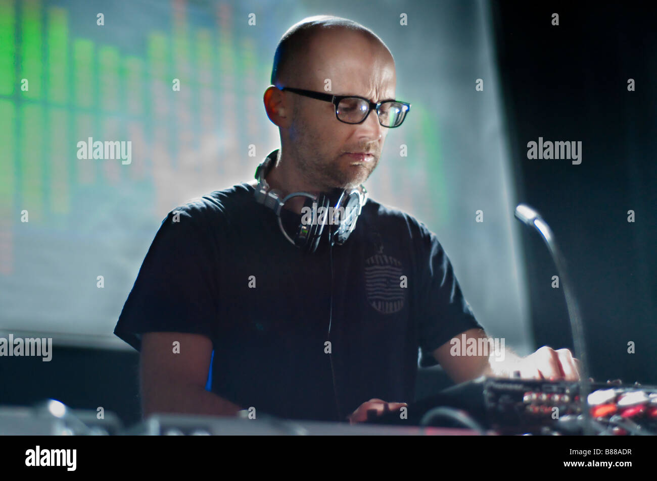 Moby (Richard Melville Hall) tourne un set de DJ à la 930 Club à Washington DC. Banque D'Images