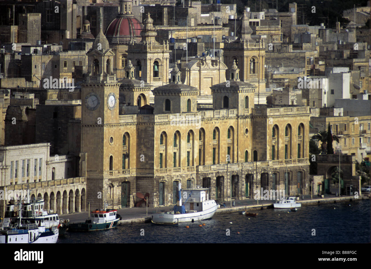 Vue sur le Musée Maritime (1842), un ancien store & Bakery pour le britannique flotte méditerranéenne, Mdina, Malte Banque D'Images