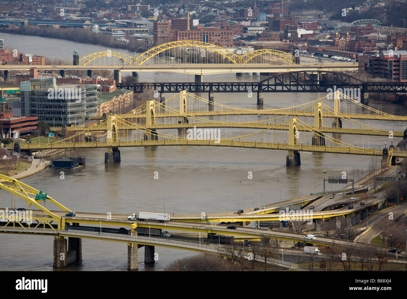 Ponts sur la rivière Allegheny, Pittsburgh Banque D'Images