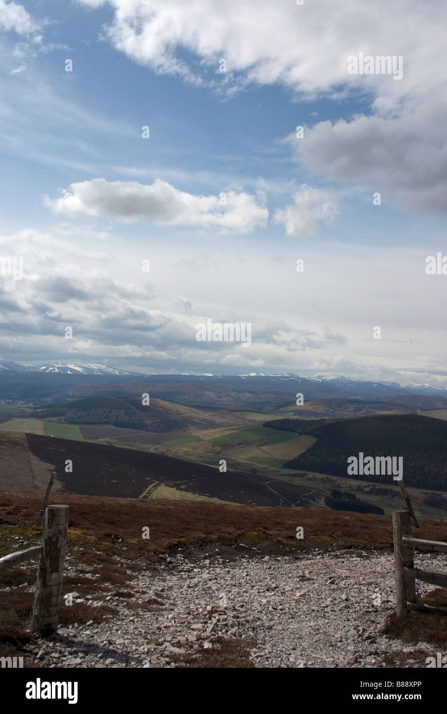 Vue de les Cairngorms de Carn Daimh Glenlivet, Estate, Banffshire, Ecosse Banque D'Images