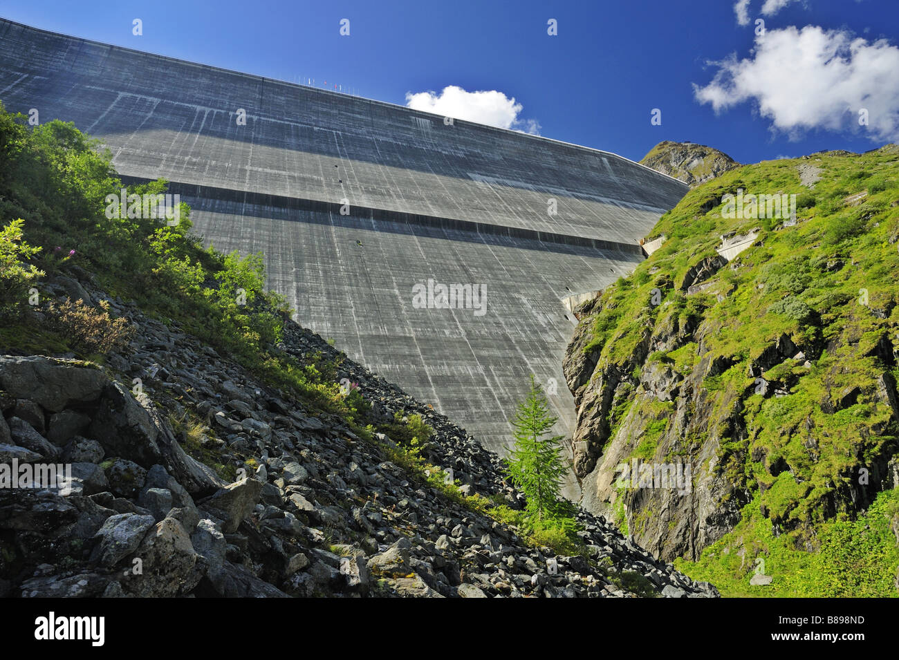 Barrage de la Grande Dixence Photo Stock Alamy