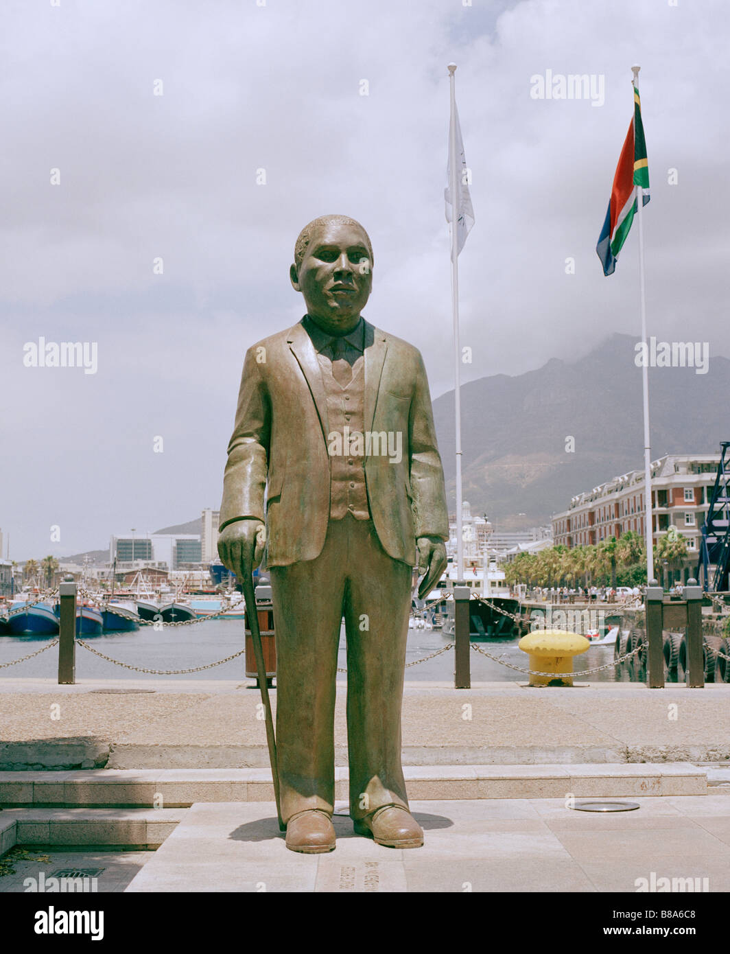 Le chef Albert Luthuli à v&a Victoria et Alfred Waterfront à Cape Town en Afrique du Sud en Afrique subsaharienne. voyages vacances tourisme Tourisme art Banque D'Images