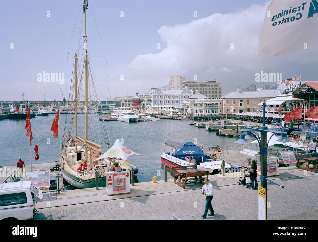 V&a Victoria et Alfred Waterfront à Cape Town en Afrique du Sud en Afrique subsaharienne. style de vie tourisme moderne appartement de vacances Banque D'Images