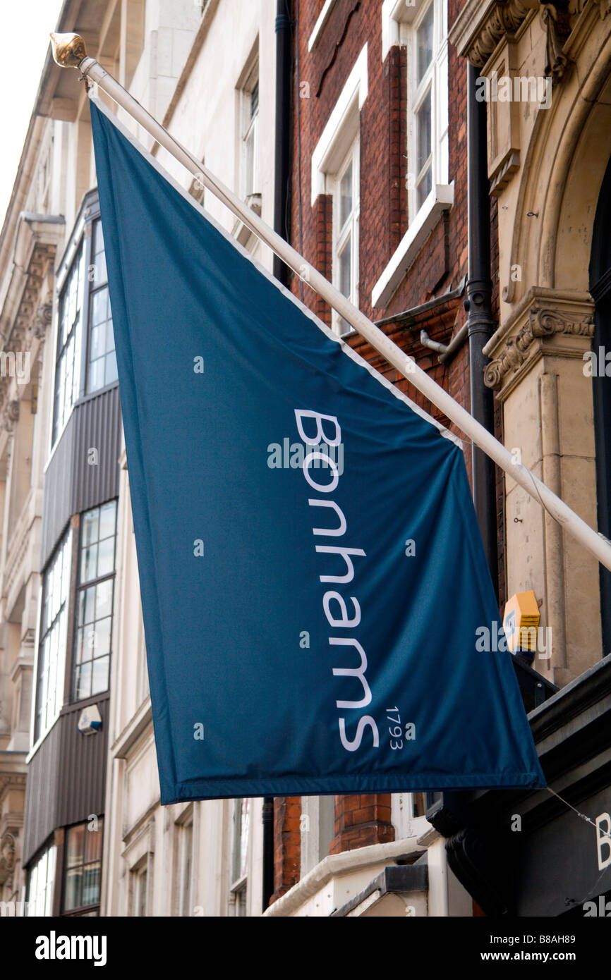 Le signe au-dessus de l'Bonhams Auctioneers sur New Bond Street, Londres. Jan 2009 Banque D'Images