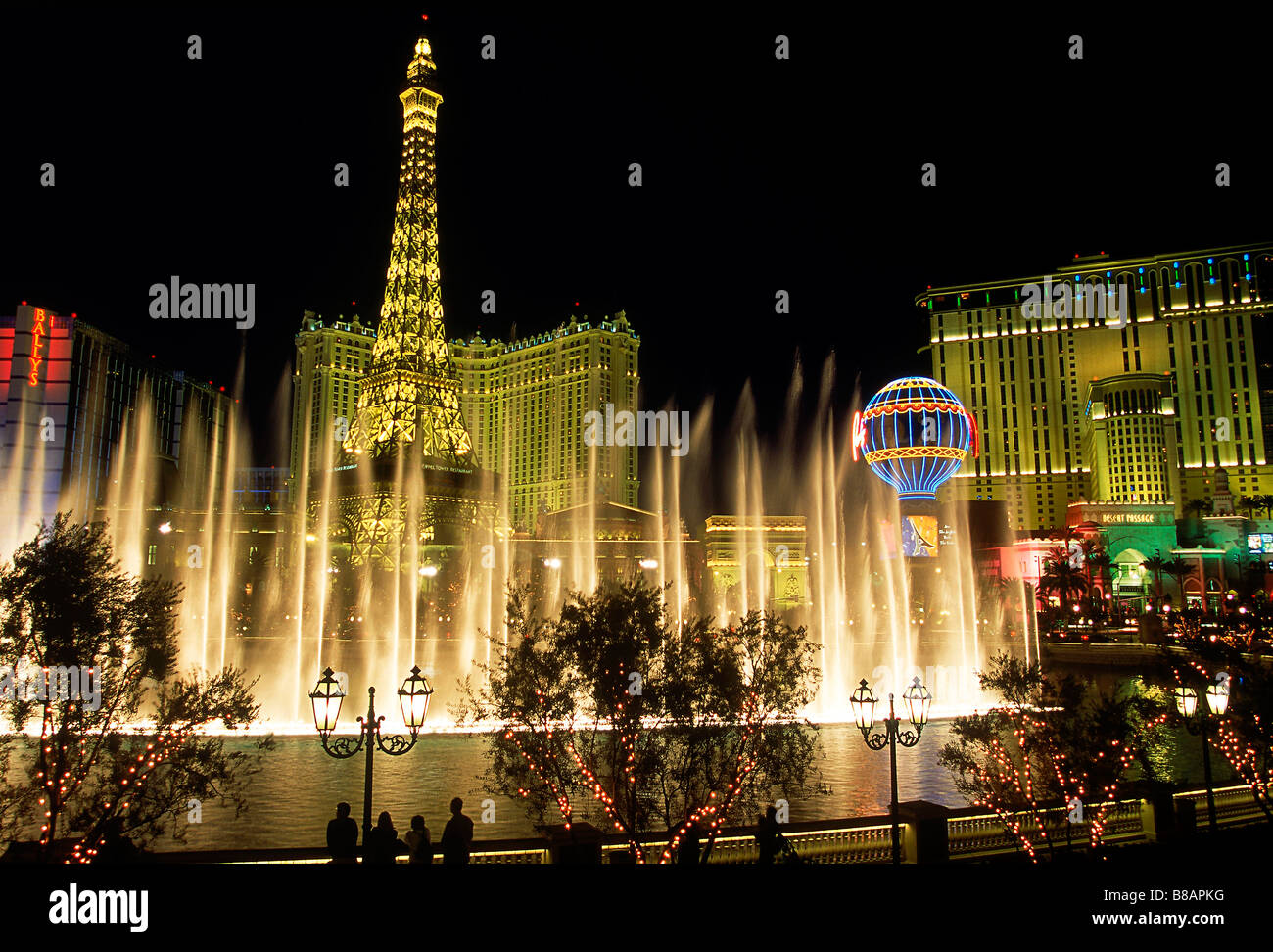 Paris, Aladdin, fontaines du Bellagio Bally's Las Vegas Blvd, Nevada Banque D'Images