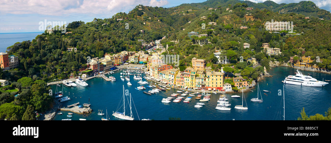 Portofino . à la mer village de pêche pour les riches . Côte Ligure. Italie Banque D'Images