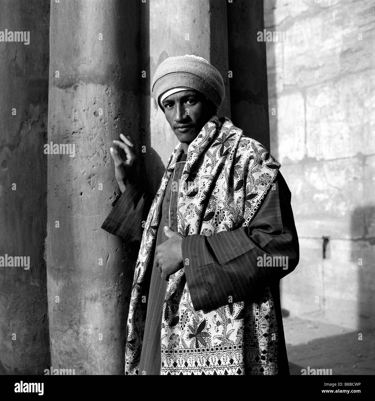 Portrait Jeune homme égyptien Luxor, Egypte Banque D'Images