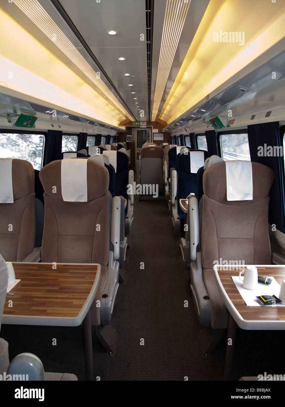 Intérieur d'un inter city 225 Coach de première classe, les chemins de fer britanniques Banque D'Images