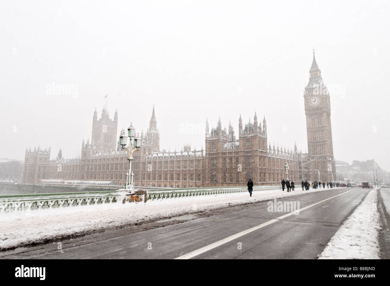 Big Ben et du Palais de Westminster, dans la neige Londres Angleterre Royaume-uni Banque D'Images