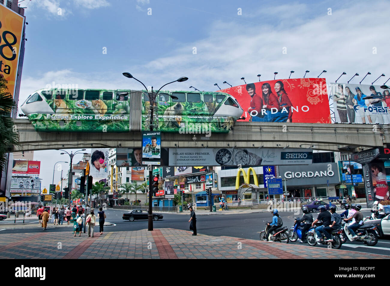 Giordano Mono Rail Route Jalan Bukit Bintang Plaza Promenade de Bintang Kuala Lumpur Malaisie Banque D'Images